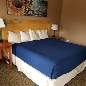 L'Acadie Inn & Rv Park